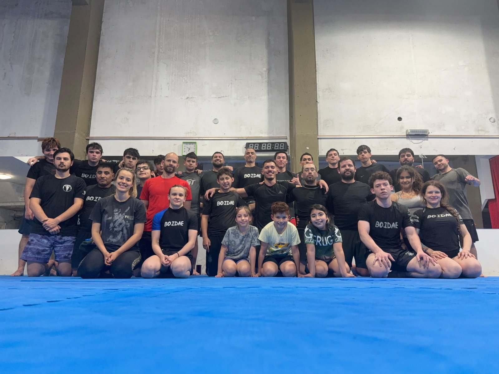 Group class at Boidae San Telmo